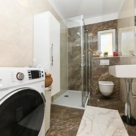 Apartment Celice - Levanat Okrug Donji Donji Okrug (Ciovo)